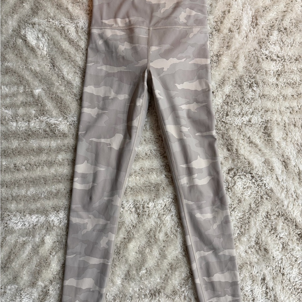 Athleta Elation 7/8 Tight Gray Camouflage Leggings